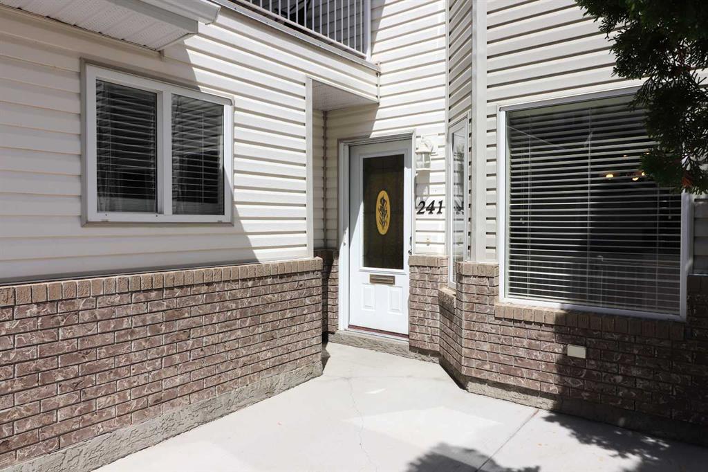 241 Washington Way SE