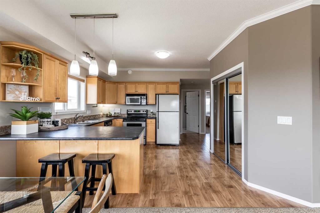 #5 85 Sunrise Way SW