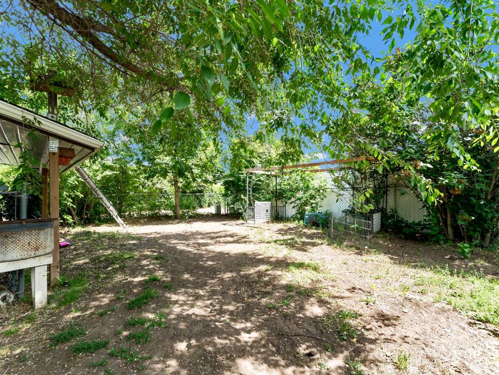 108 Cypress Way SE