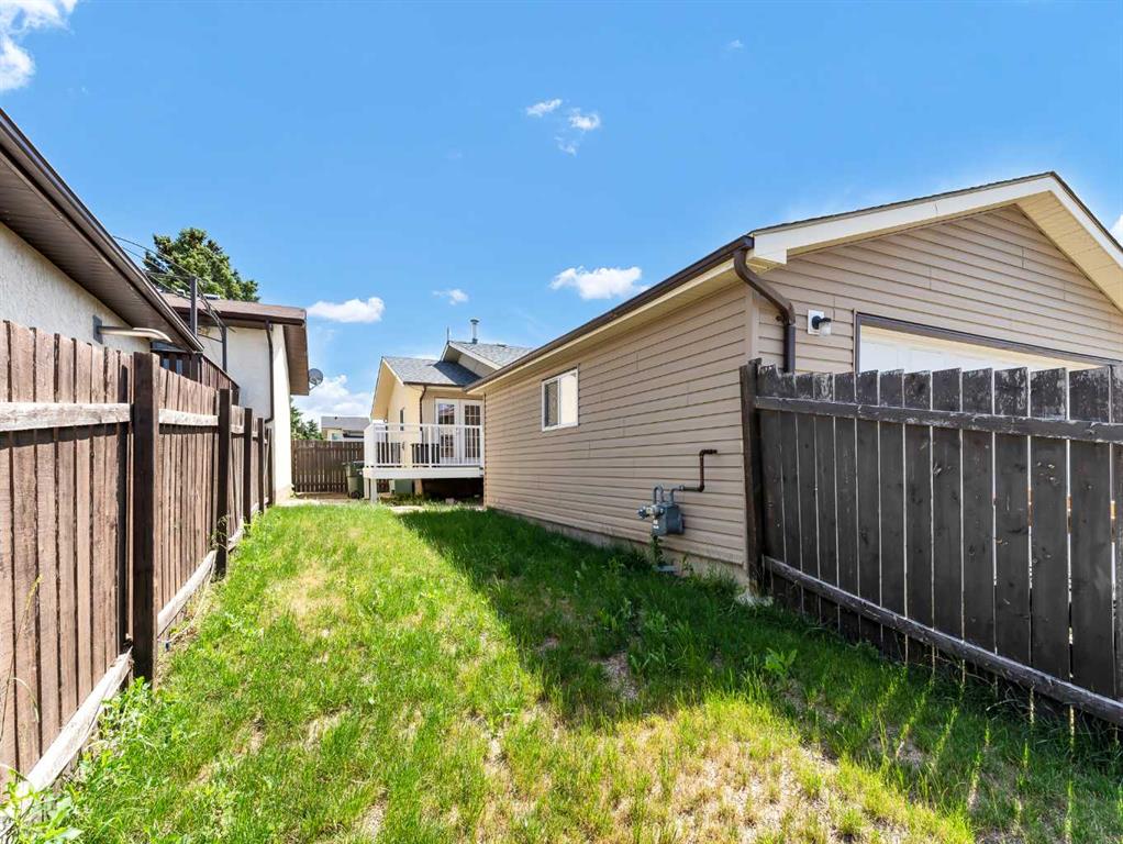 150 Simpson Crescent SE