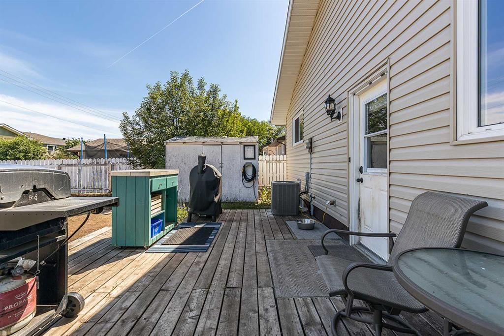 2170 Hawke Crescent NE