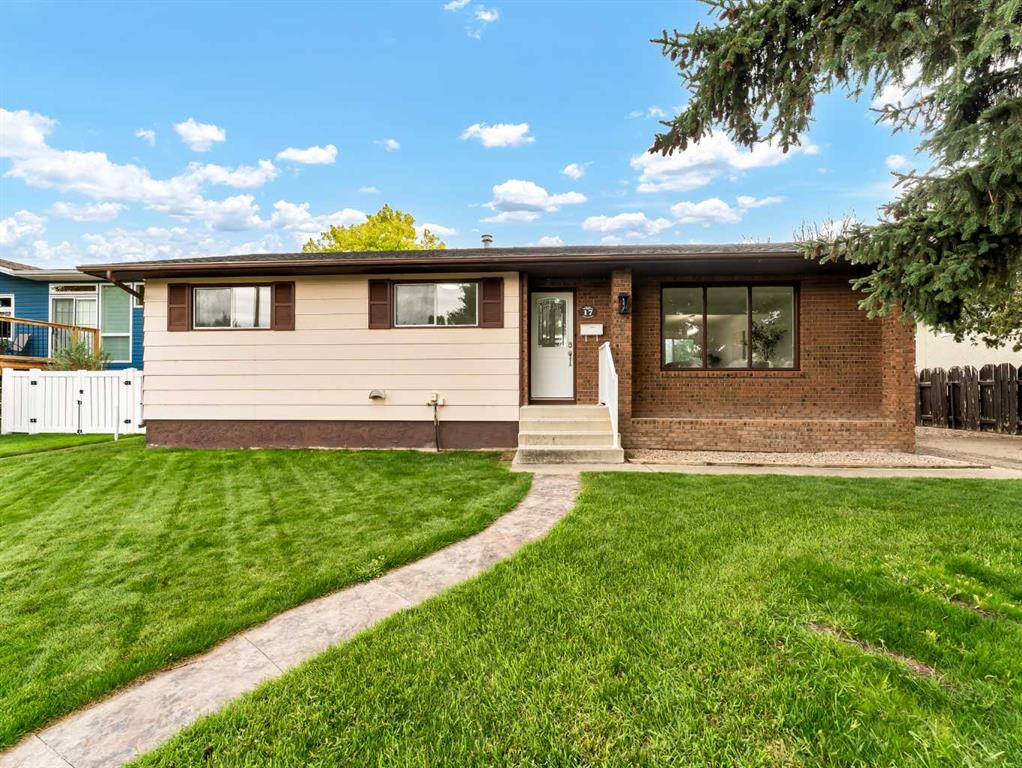 17 Castelani Crescent SE, Medicine Hat