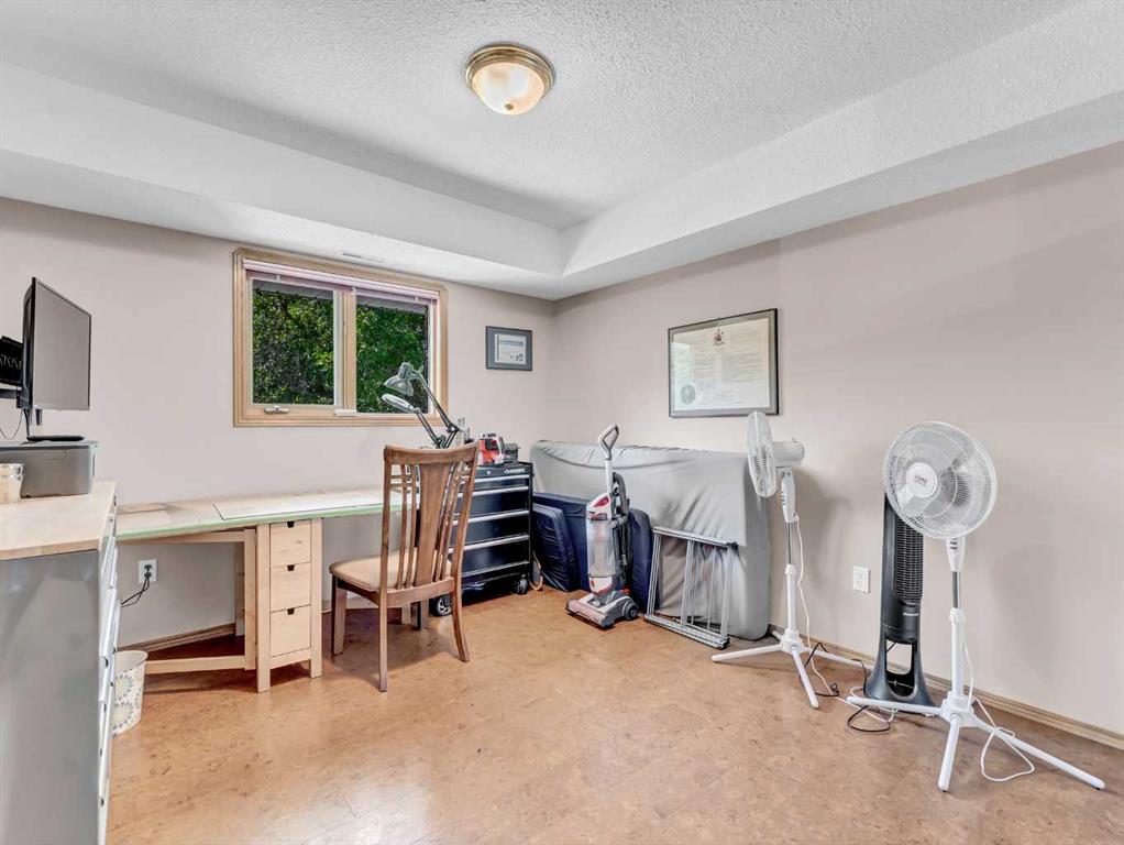 #5 407 Macleod Trail SE
