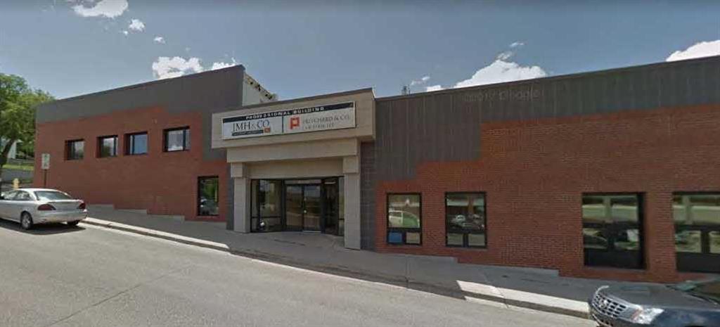 430 6 Avenue SE, Medicine Hat