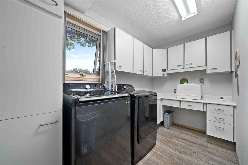 28 Noble Court SW