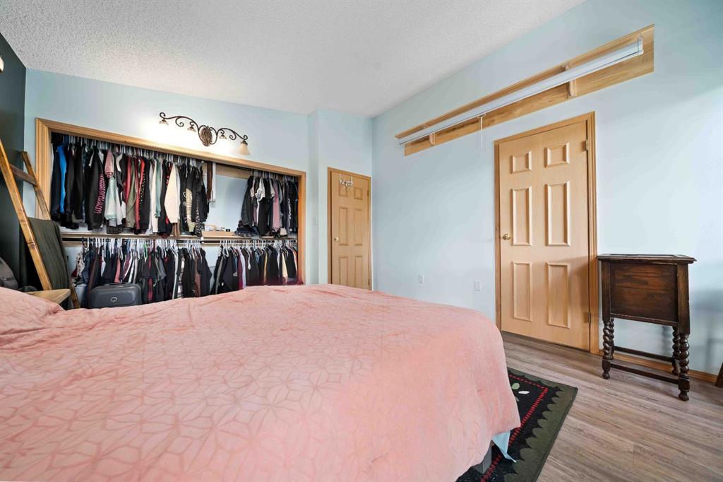 28 Noble Court SW