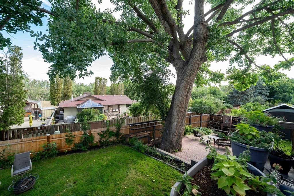 28 Noble Court SW
