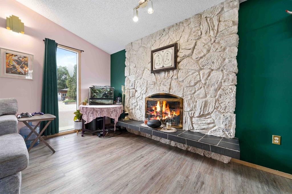 28 Noble Court SW