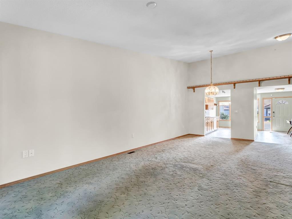 86 Park Meadows Lane SE