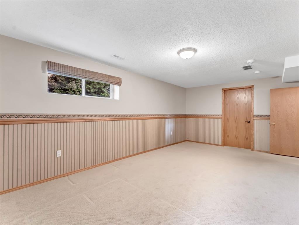 86 Park Meadows Lane SE
