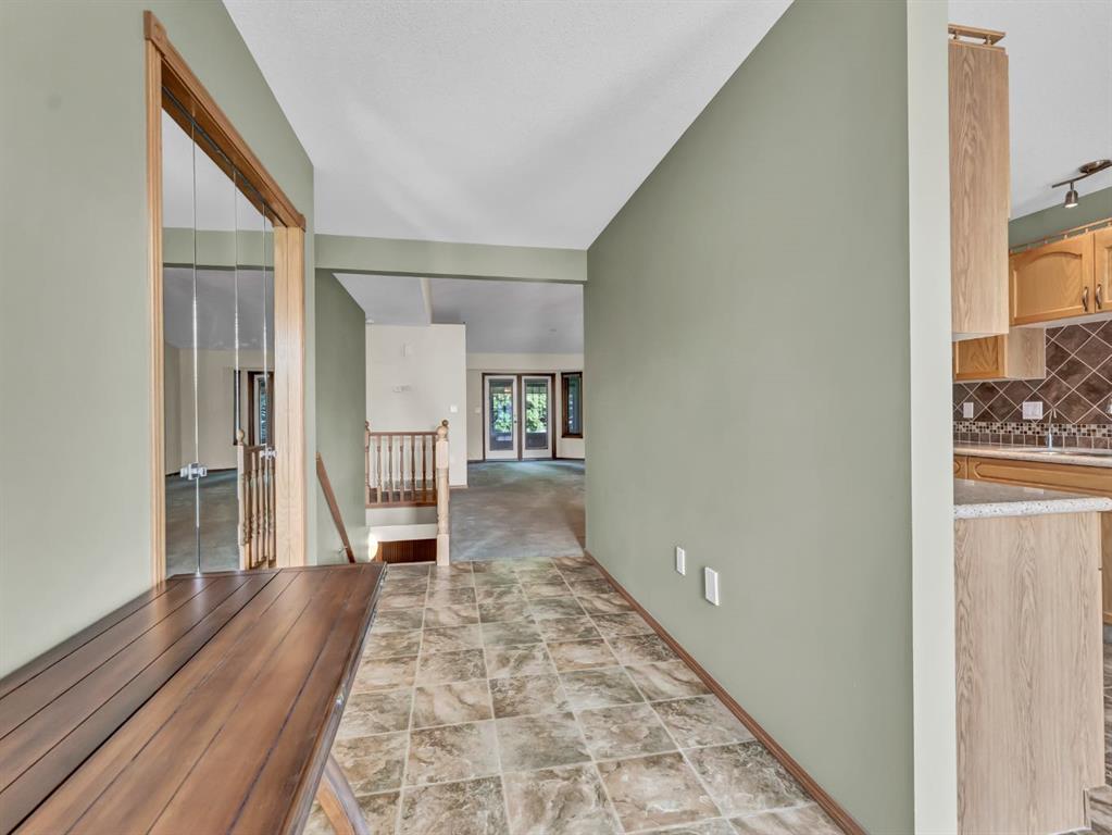 86 Park Meadows Lane SE