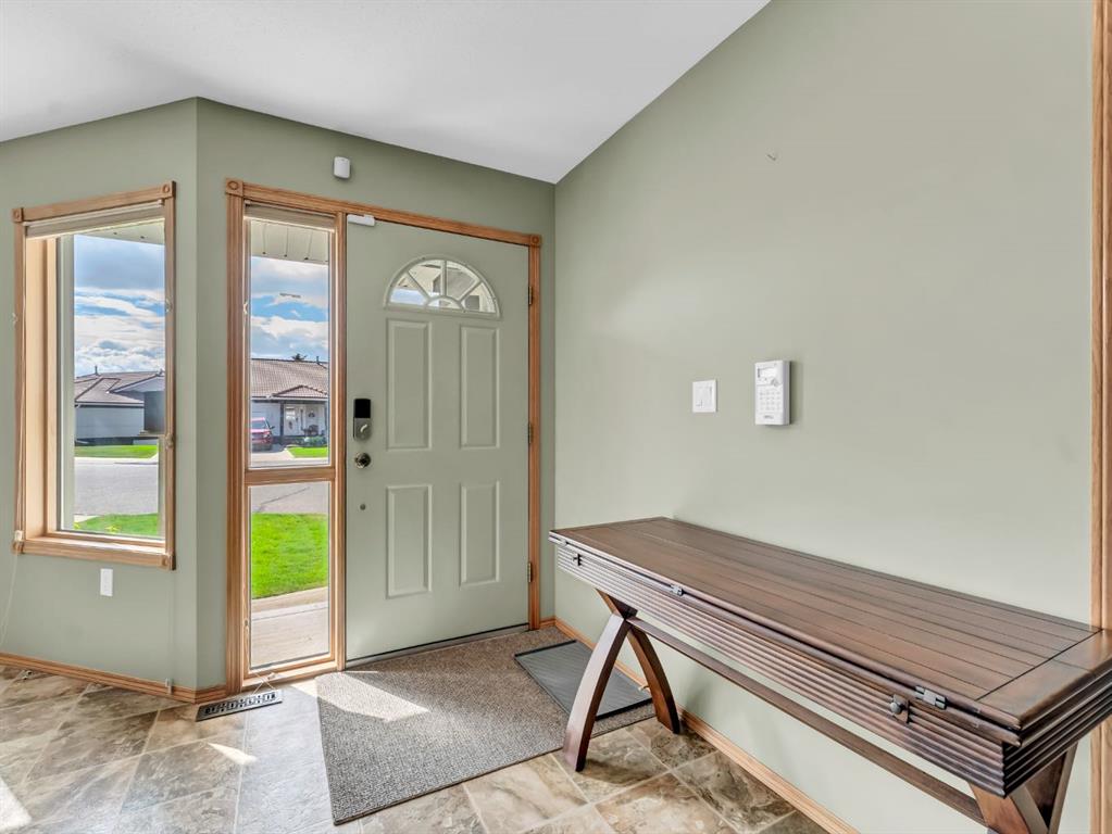86 Park Meadows Lane SE