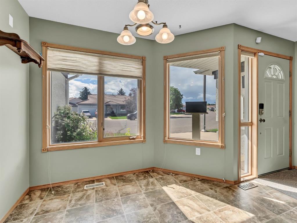 86 Park Meadows Lane SE
