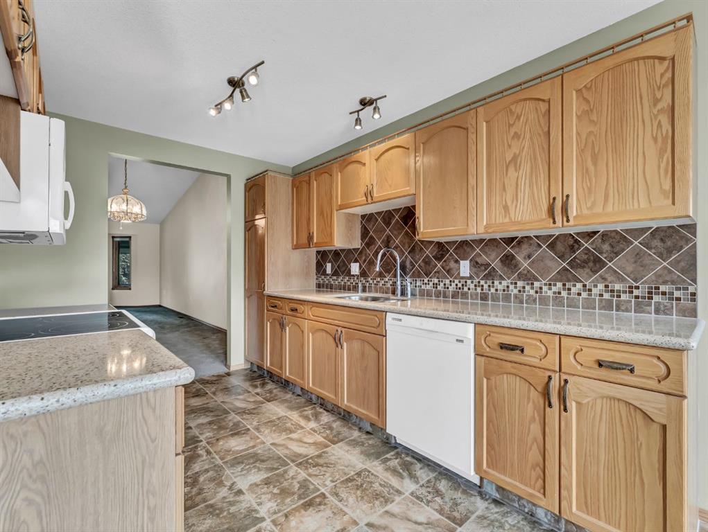 86 Park Meadows Lane SE