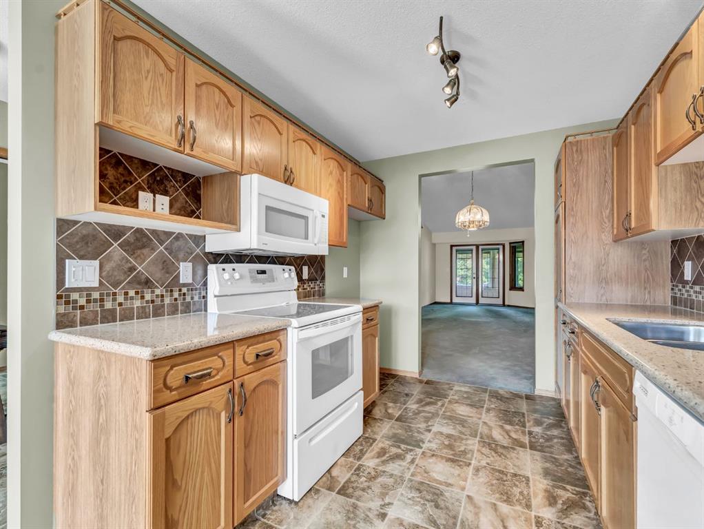 86 Park Meadows Lane SE