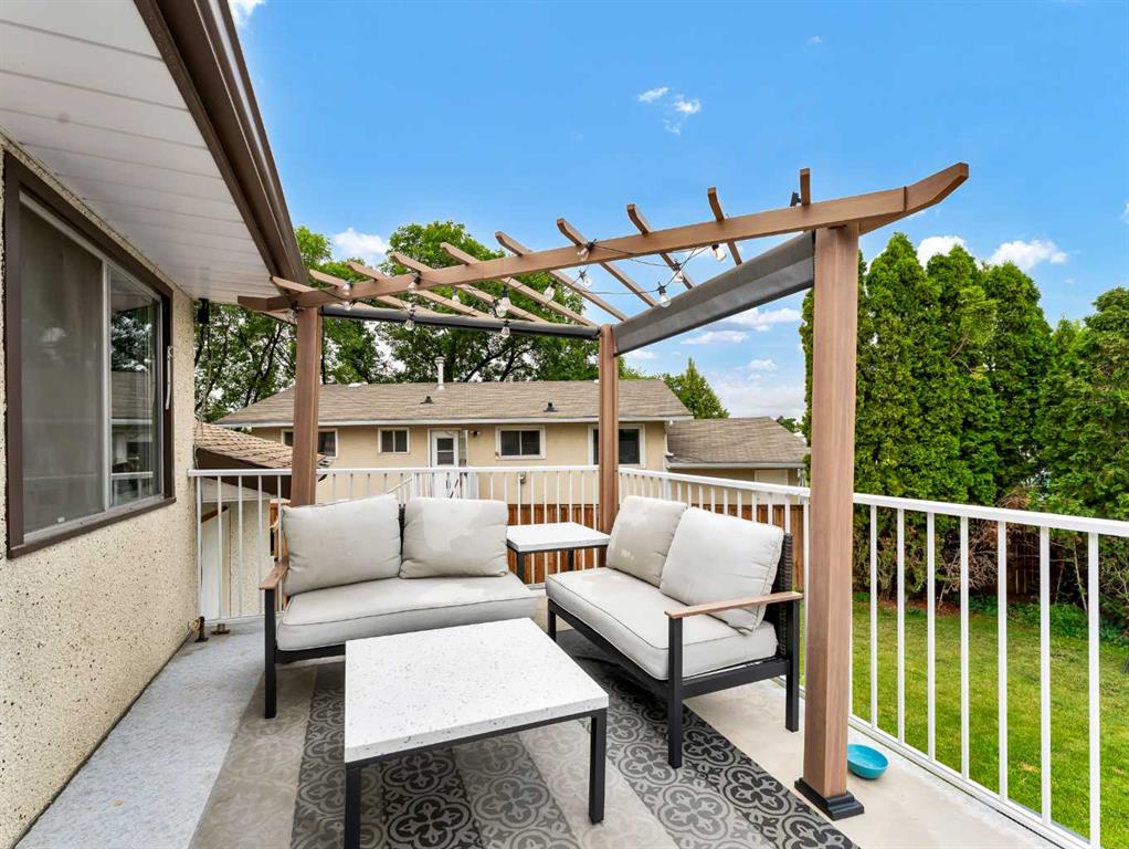 1408 19 Street SE