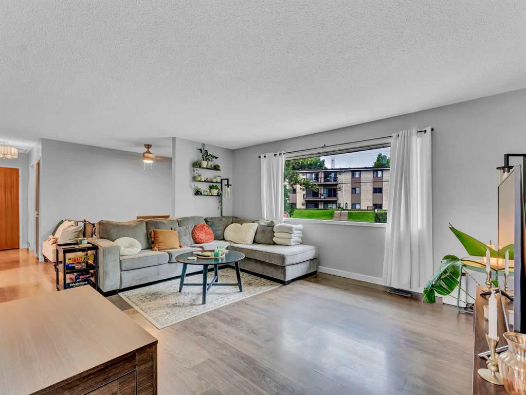 1408 19 Street SE