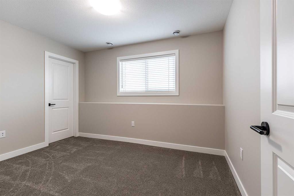 #1-4 188 Somerset Way SE