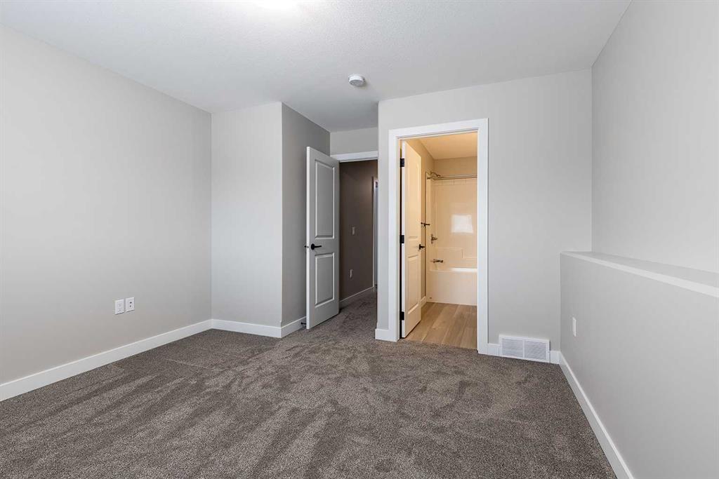 #1-4 188 Somerset Way SE