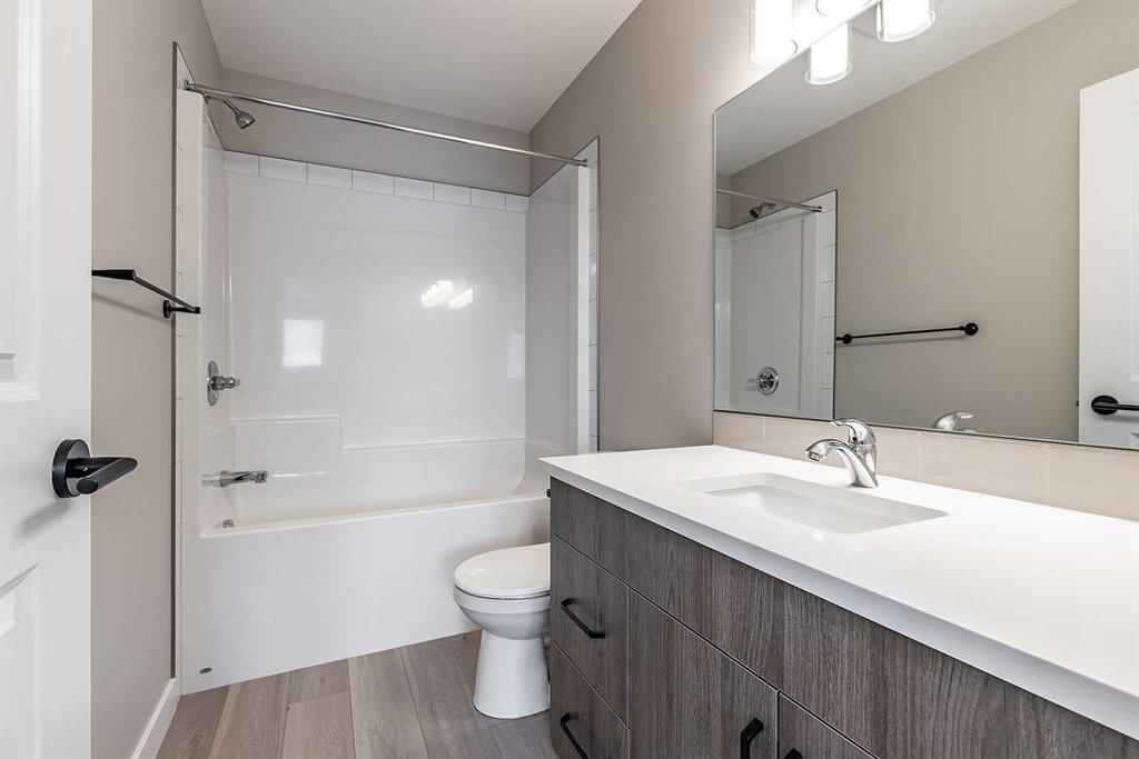 #1-4 188 Somerset Way SE