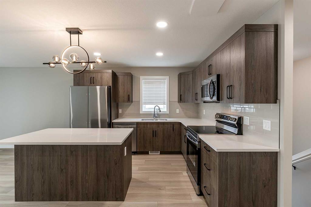 #1-4 188 Somerset Way SE