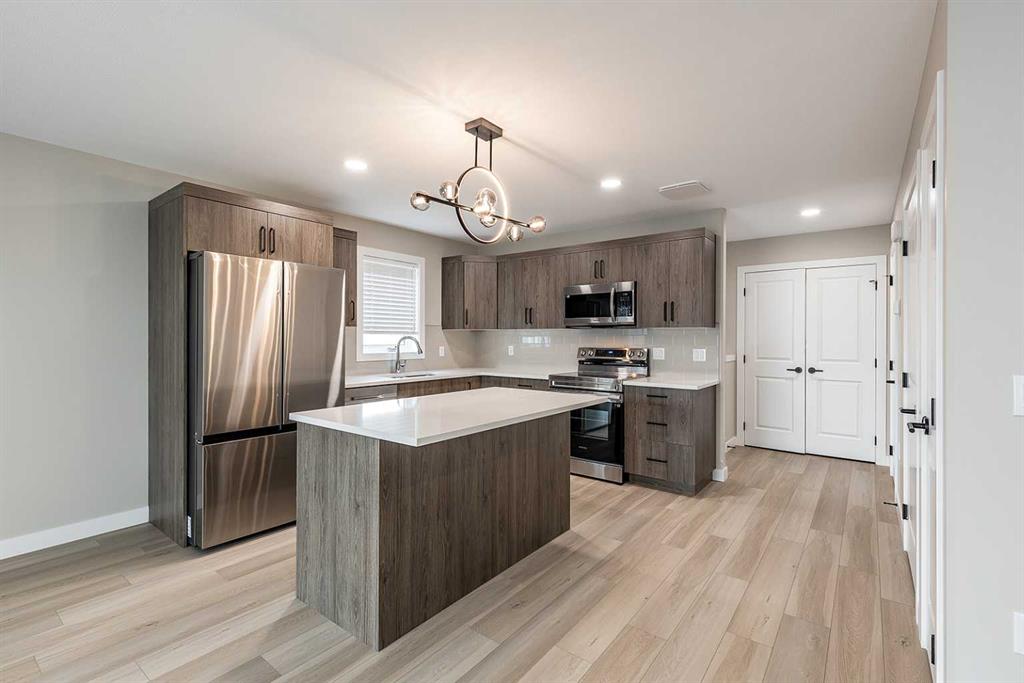 #1-4 188 Somerset Way SE