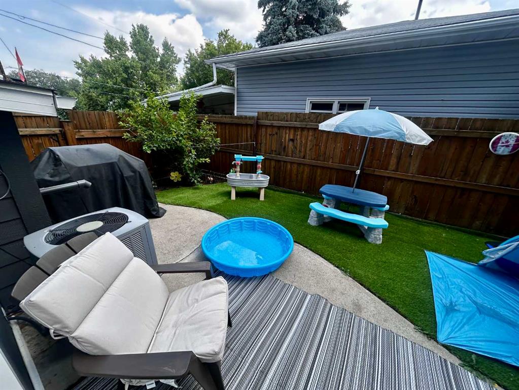 60 9 Street SW