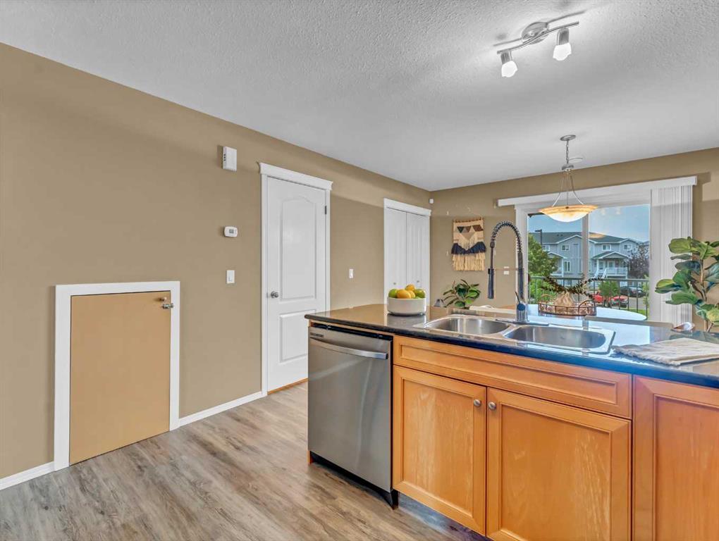 171 Northlands Pointe NE