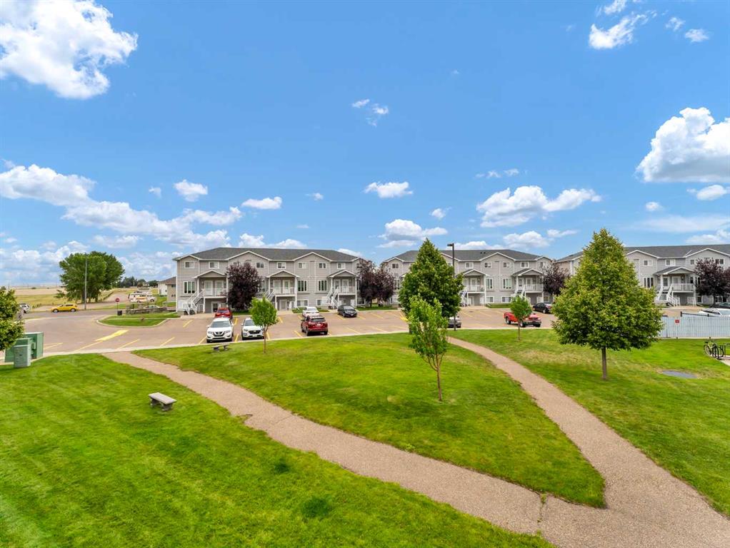 171 Northlands Pointe NE