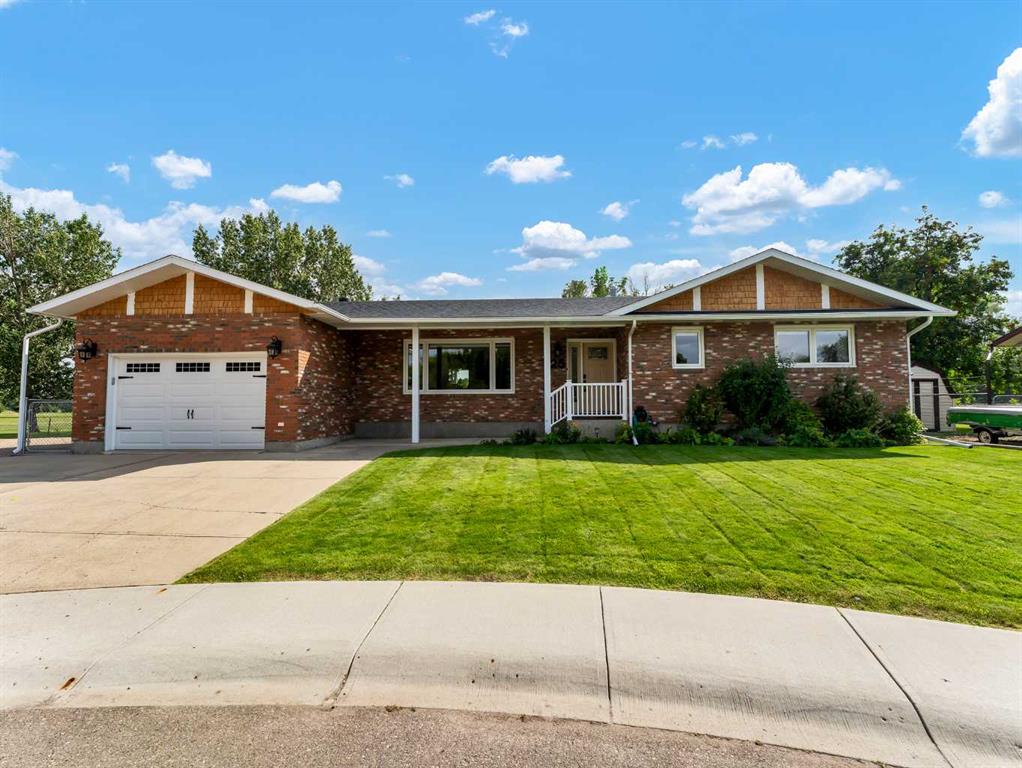 25 Clematis Court SE, Medicine Hat