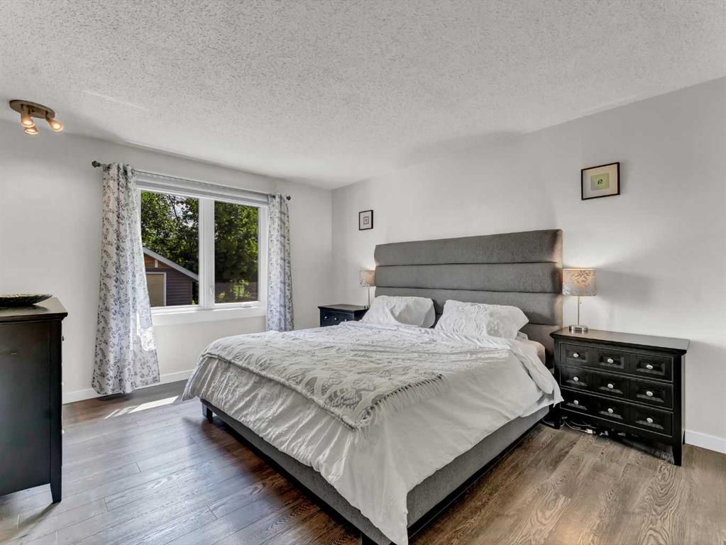 25 Clematis Court SE