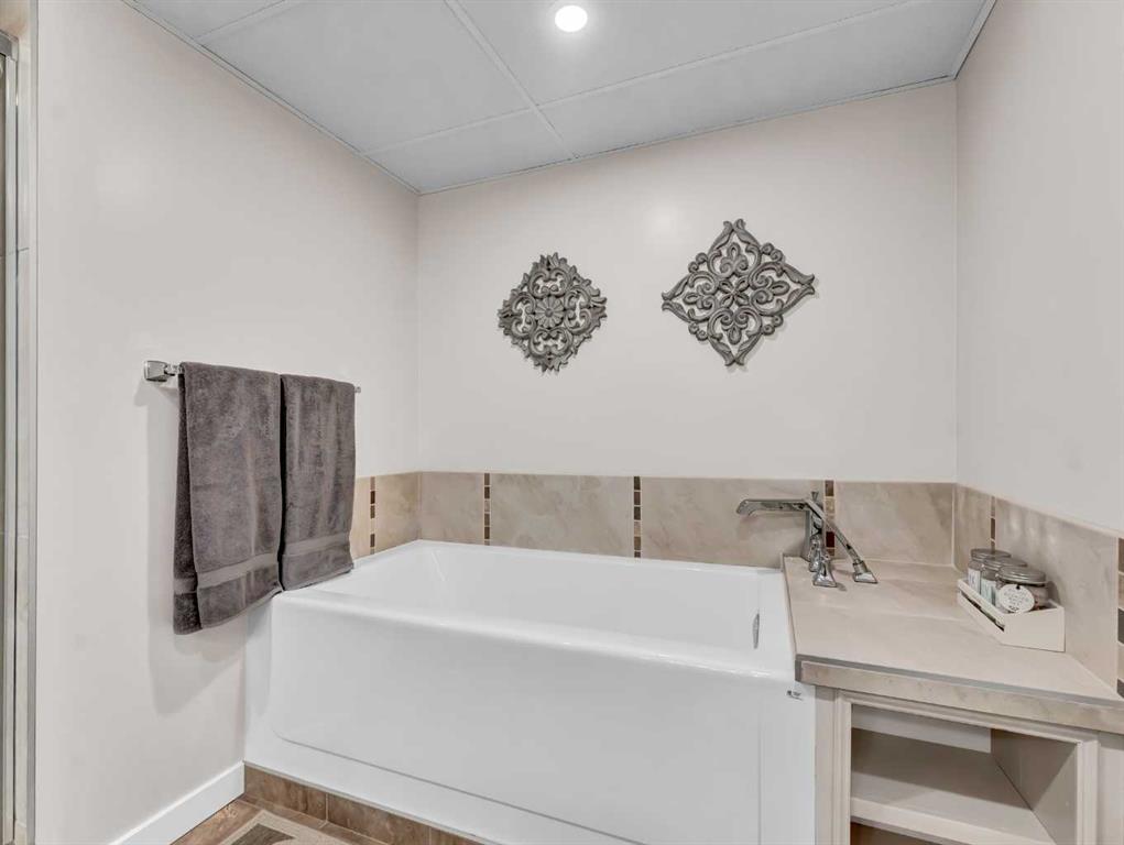 25 Clematis Court SE