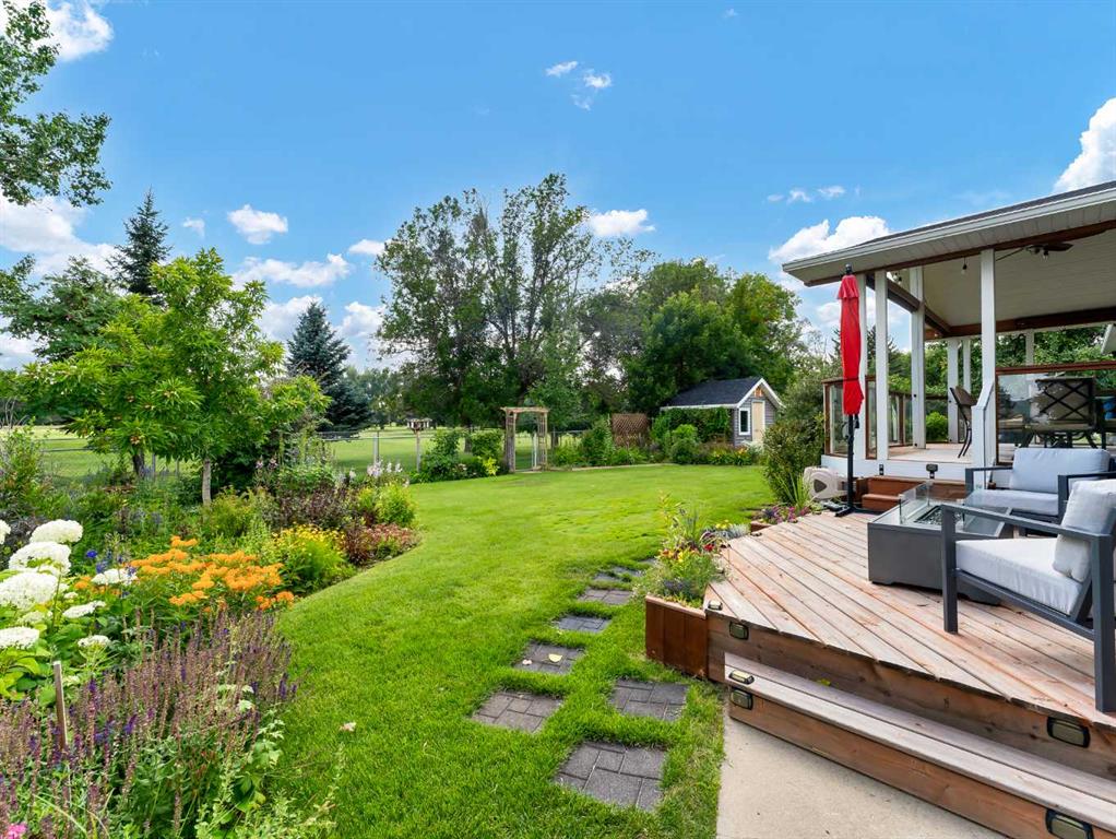 25 Clematis Court SE
