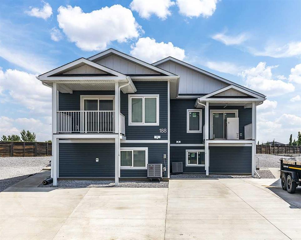 #1-4 192 Somerset Way SE, Medicine Hat