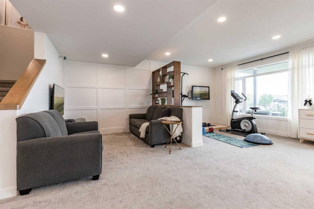 216 Sierra Road SW