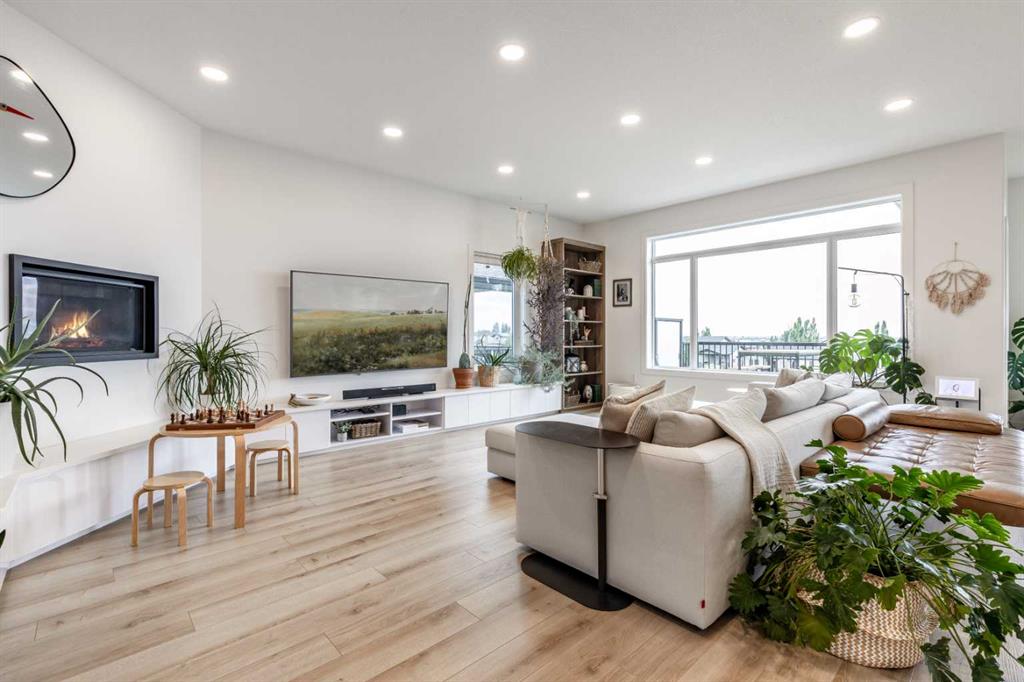 216 Sierra Road SW