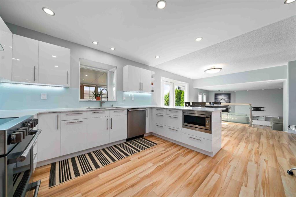 8 Taylor Court SE