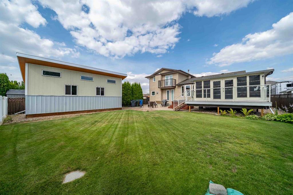 8 Taylor Court SE