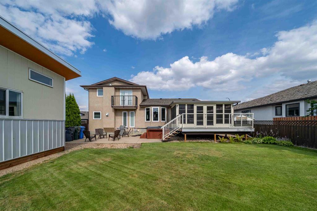 8 Taylor Court SE