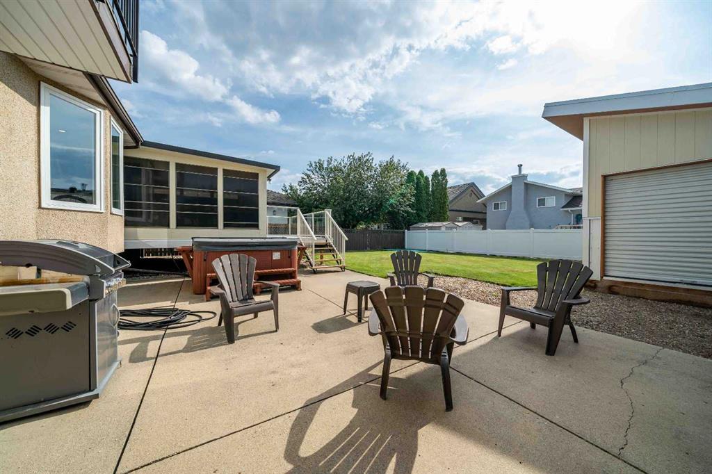8 Taylor Court SE