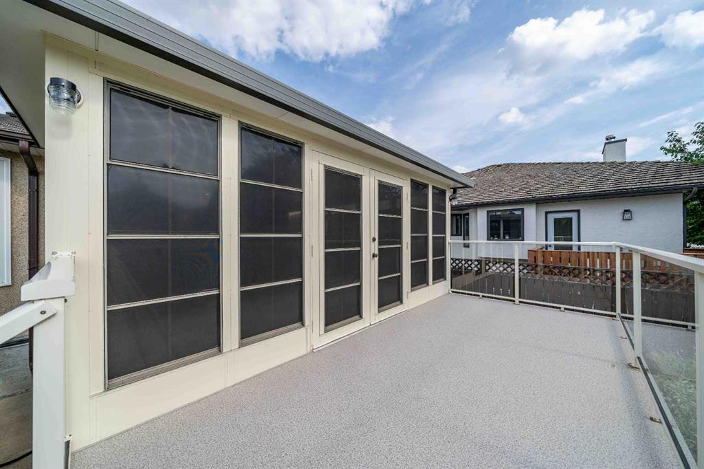 8 Taylor Court SE