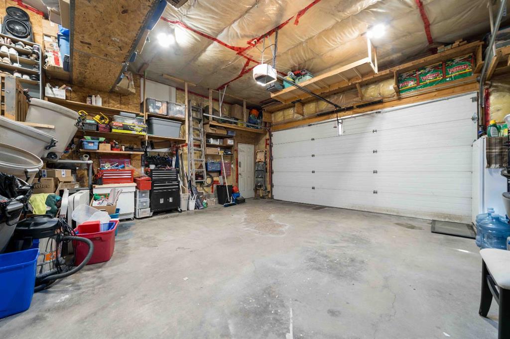 110 Redcliff Way SW