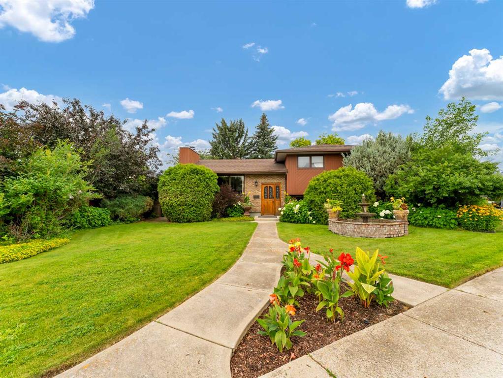 29 Riley Court NW, Medicine Hat
