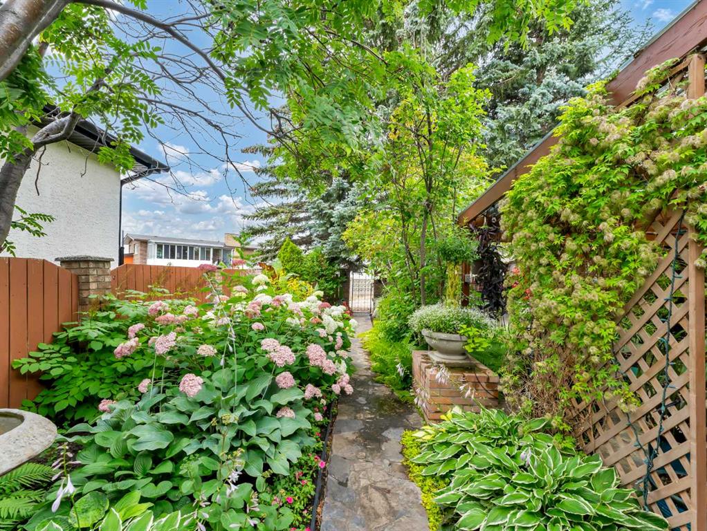 29 Riley Court NW
