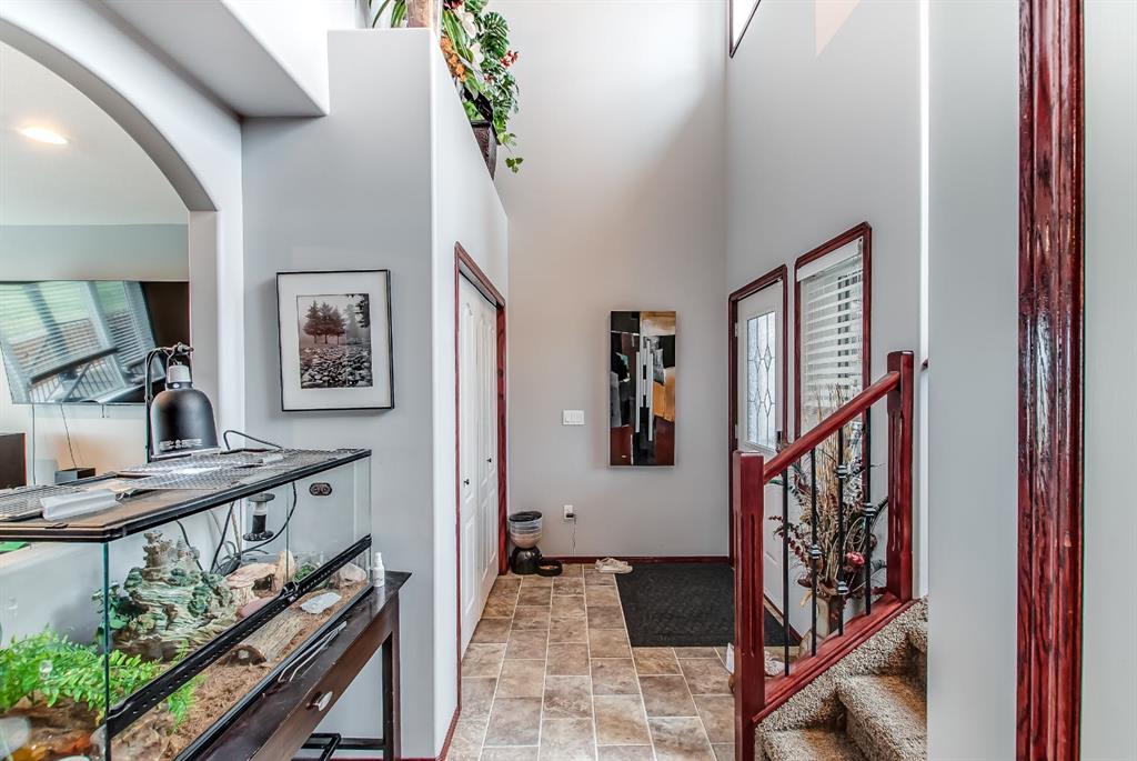 164 Somerside Way SE