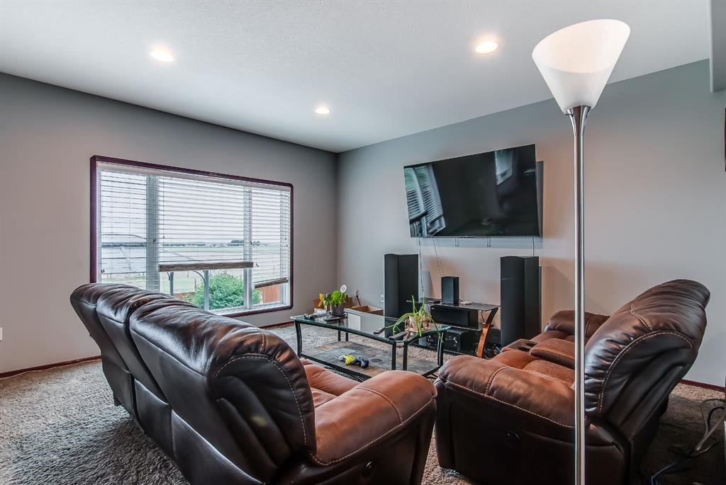 164 Somerside Way SE