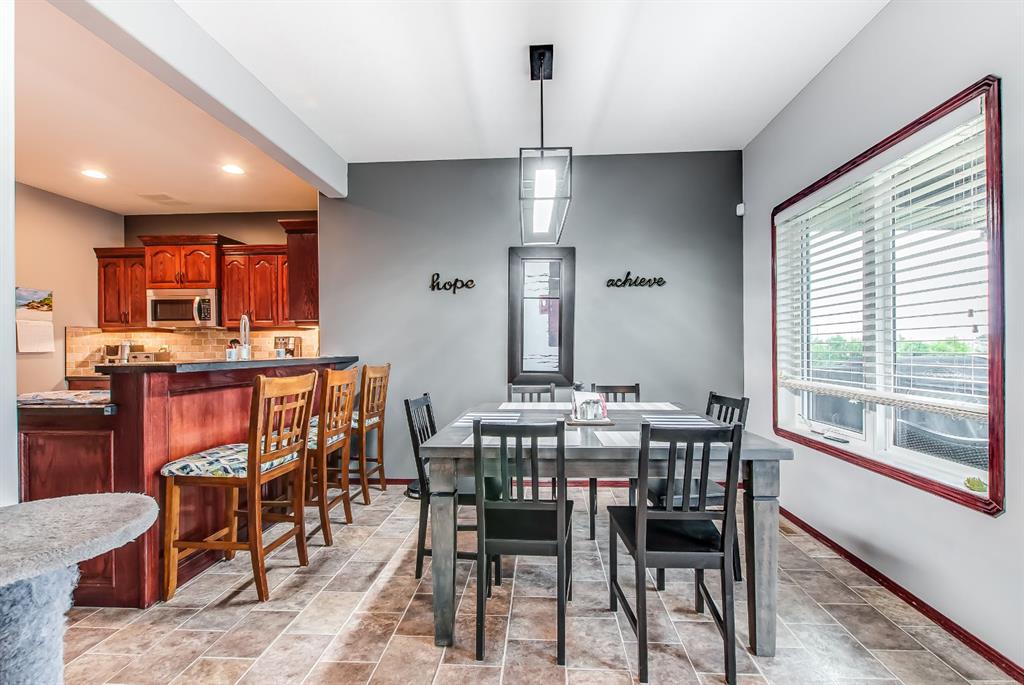 164 Somerside Way SE