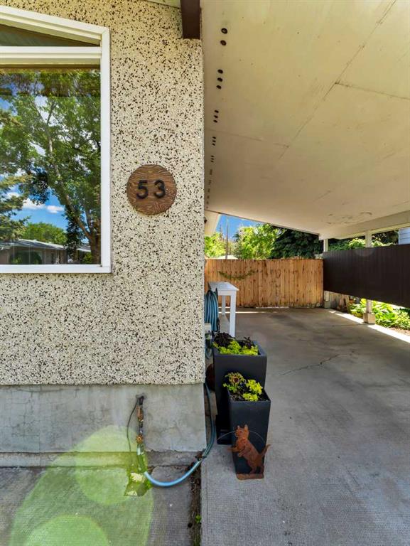 53 Bennett Court NW