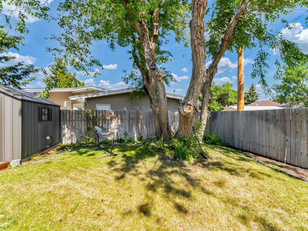 53 Bennett Court NW