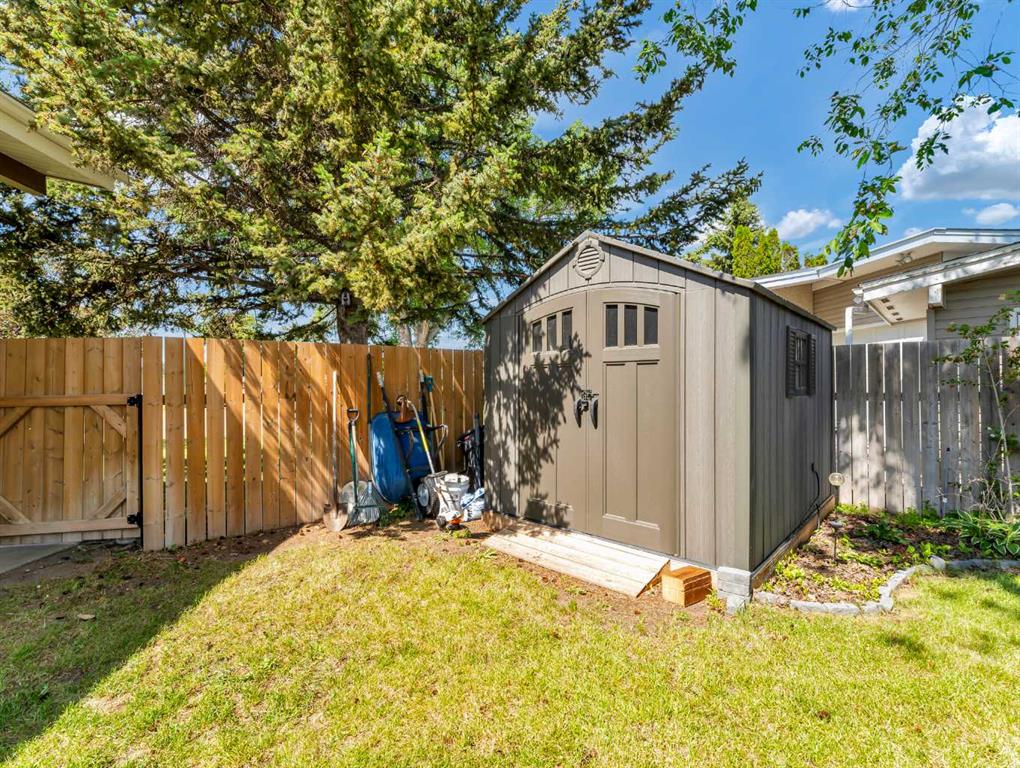 53 Bennett Court NW